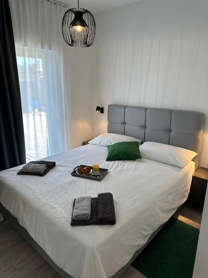 Iris Apartment Vižinada Buitenkant foto